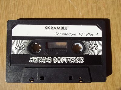 soft_kazeta_(commodore)_commodore_c16-skramble_kazeta.jpg, 67 kB