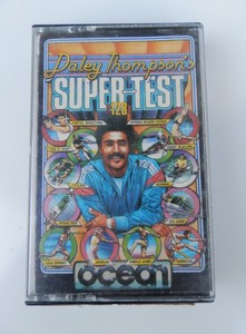 software_kazeta_zxspectrum_supertest128_krabpred.jpg, 40kB