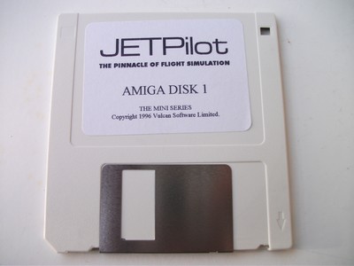 soft_disketa_(amiga)_jetpilot_disketa.jpg, 64kB