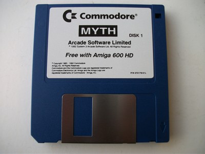 soft_disketa_(amiga)_myth_disketa.jpg, 76kB