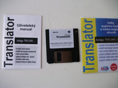 soft_disketa_(amiga)_translator_vse.jpg, 87kB