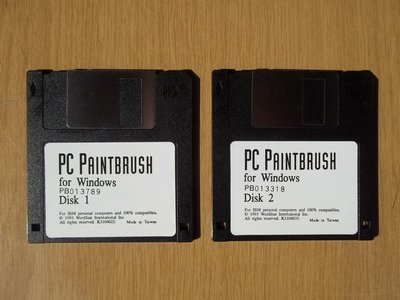 soft_diskety_35palc_pc_pcpaintbrush_diskety.jpg, 62 kB