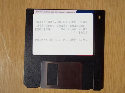 soft_diskety_35palc_pc_twaindrivesystemdisk_disketa.jpg, 60 kB