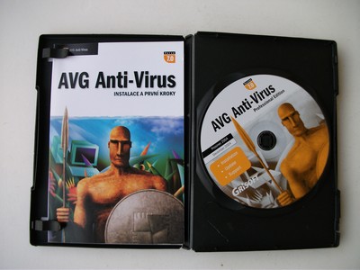 software_cd_amiga_aminet10_cd.jpg, 44 kB