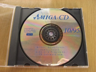software_cd_amiga_amigacd1095_cd.jpg, 43 kB