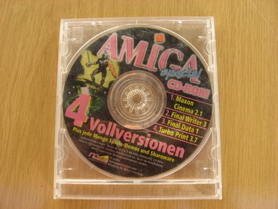 software_cd_amiga_amigaspecial4vollversionen_obal.jpg, 47 kB