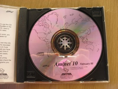 software_cd_amiga_aminet10_cd.jpg, 44 kB