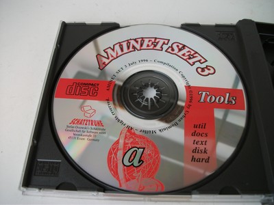 software_cd_amiga_aminet14_cd.jpg, 46 kB