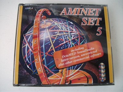 software_cd_amiga_aminet14_obal.jpg, 61 kB