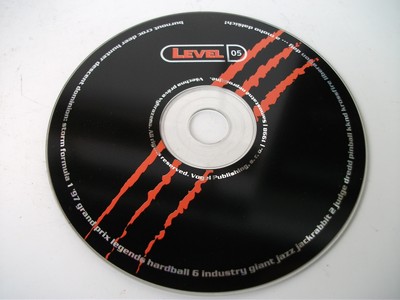 software_cd_amiga_aminet10_obal.jpg, 50 kB