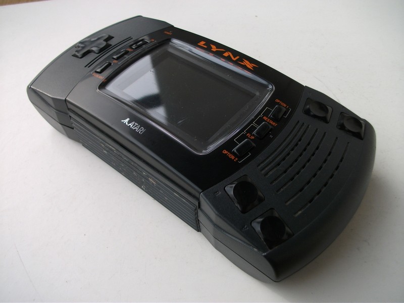 atari_lynx_spod.jpg, 120 kB