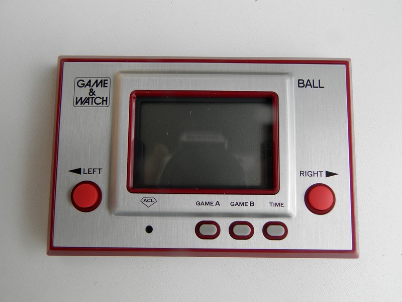 nintendo_gameandwatch_ball_reedice_pred.jpg, 103kB