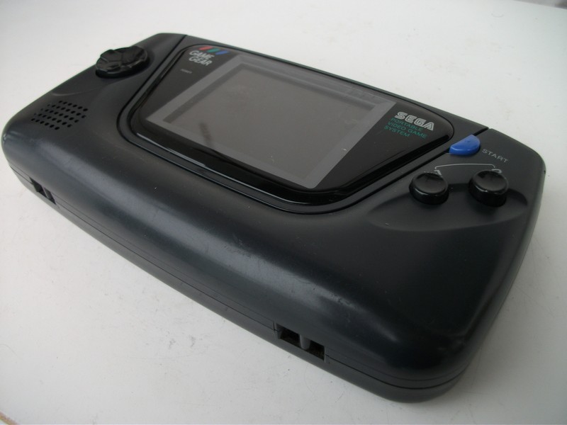 sega_gamegear_spod.jpg, 104 kB