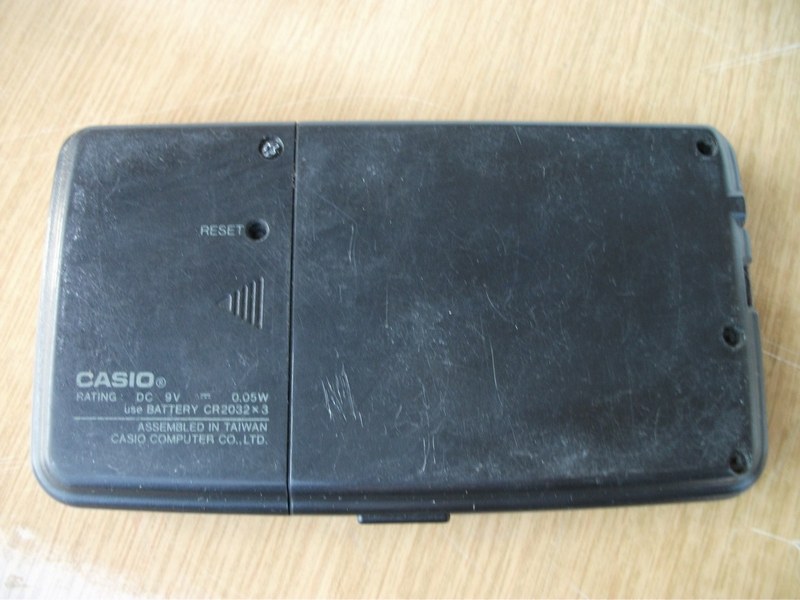 databanka_casio_sf5300_vzad.jpg, 136kB