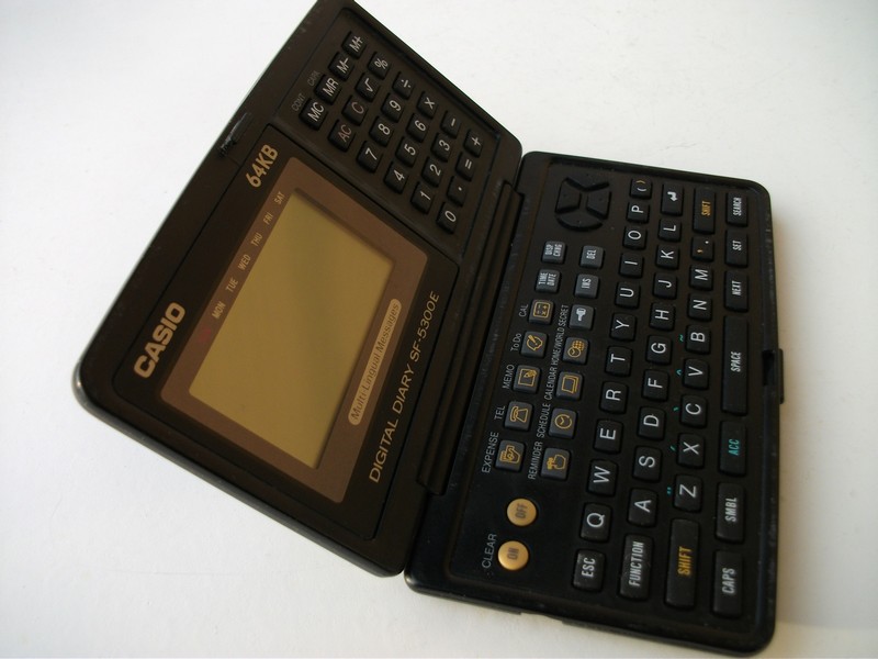 databanka_casio_sf5300e_vrch.jpg, 131 kB