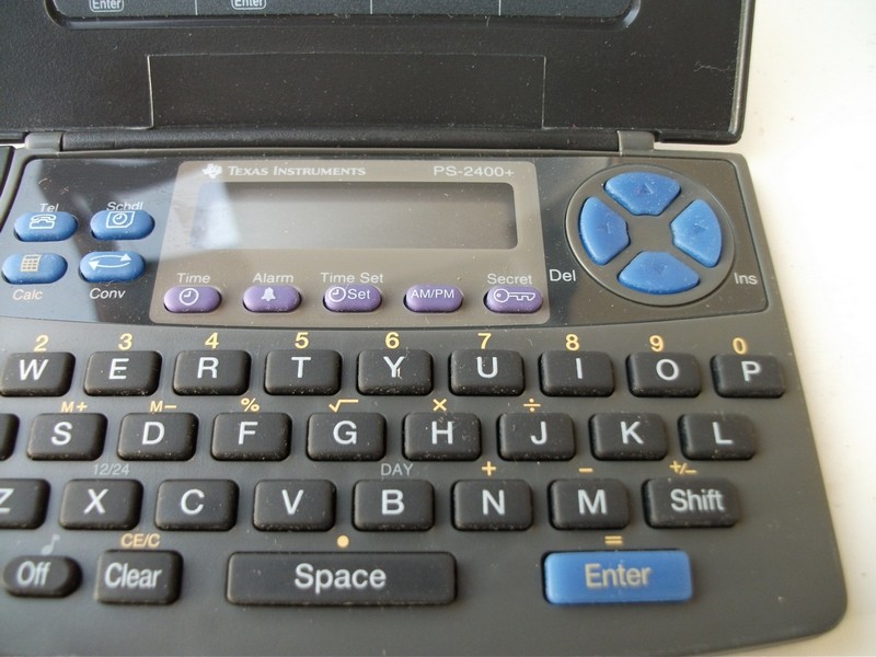 databanka_texasinstruments_ps2400_detail.jpg, 171 kB