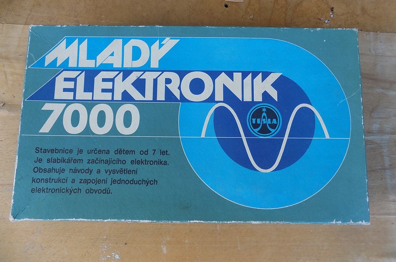 stavebnice_mladyelektronik7000_krabpred.jpg, 141kB