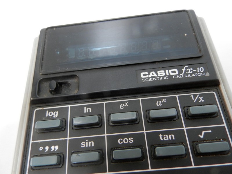 casio_fx10_detail.jpg, 100kB