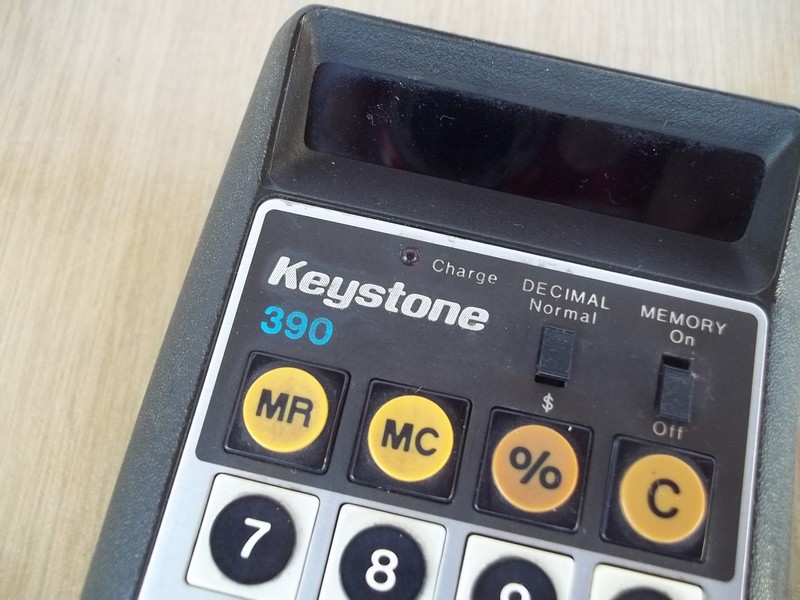 keystone_390_detail.jpg, 147kB