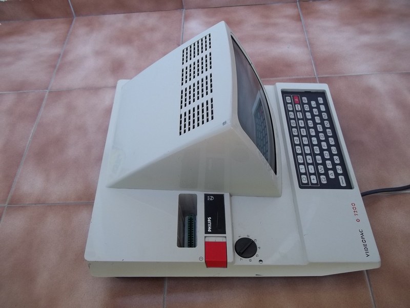 philips_videopacg7200_vrch2.jpg, 155kB