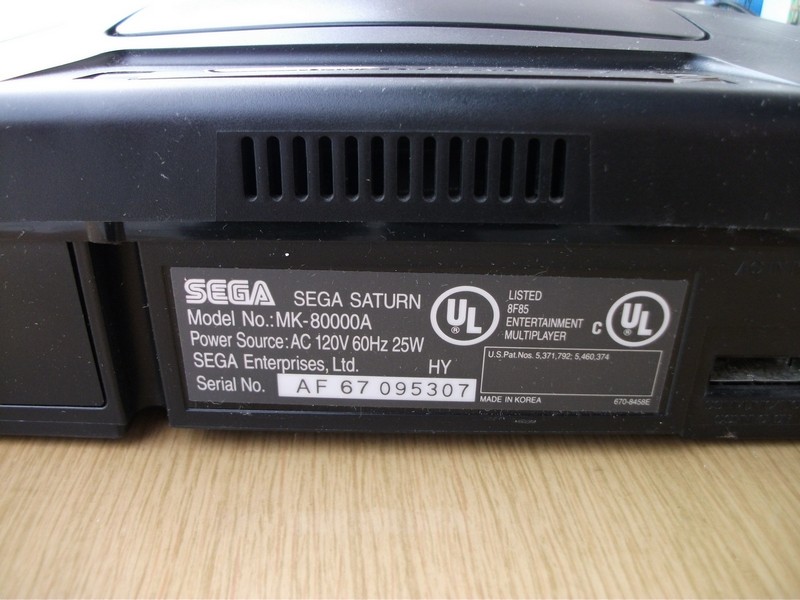 sega_saturn_detail2.jpg, 160 kB