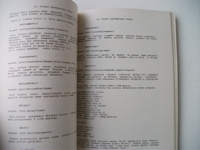 literatura_navod_(amiga)_gfabasic_otev.jpg, 86kB