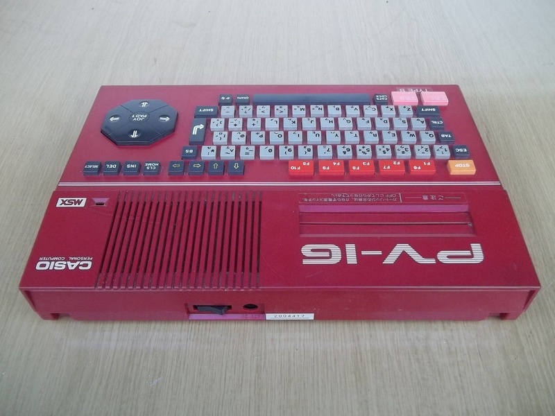 casio_pv16red_vzadu.jpg, 244kB