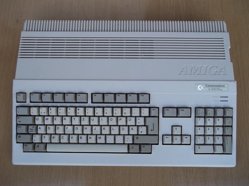 commodore_amiga500plus_pred.jpg, 238kB