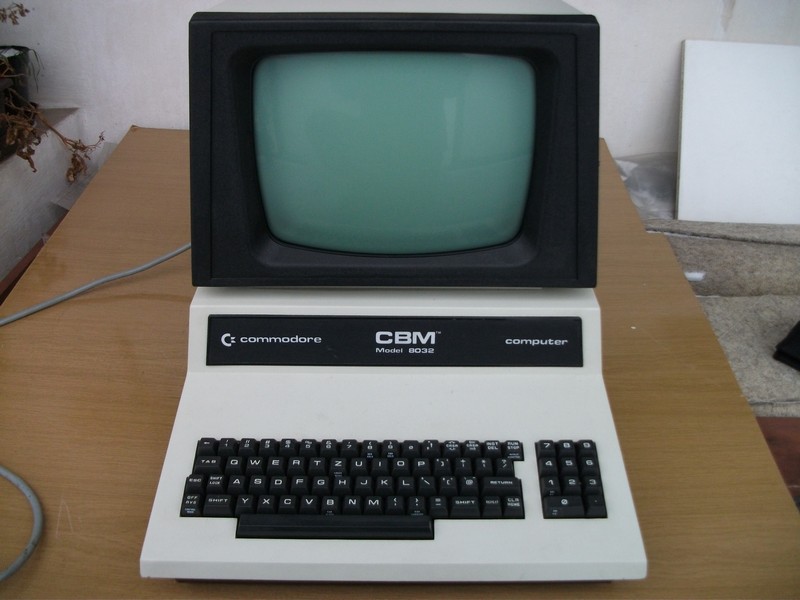 commodore_cbm8032_pred.jpg, 133 kB