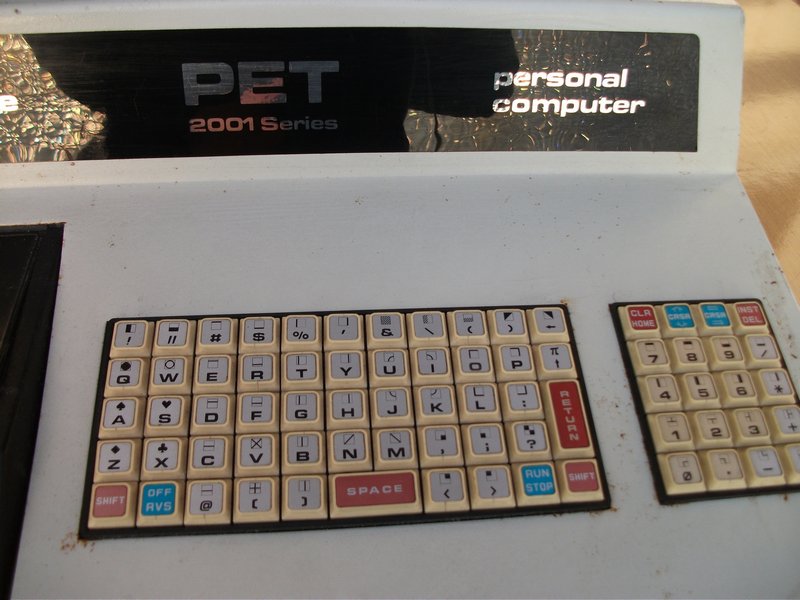 commodore_pet2001seriesskazetakem_detailklavesnice.jpg, 147 kB