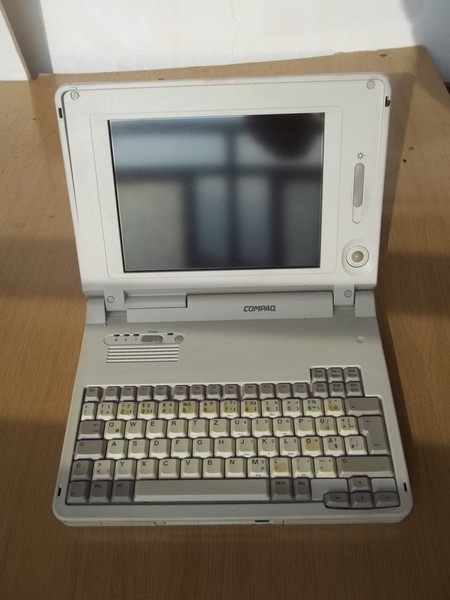 compaq_lteelite475cx_predstoj.jpg, 129 kB