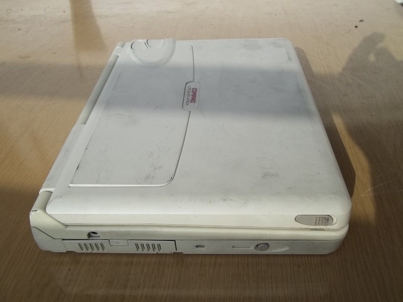 compaq_lteelite475cx_zavspod.jpg, 132 kB