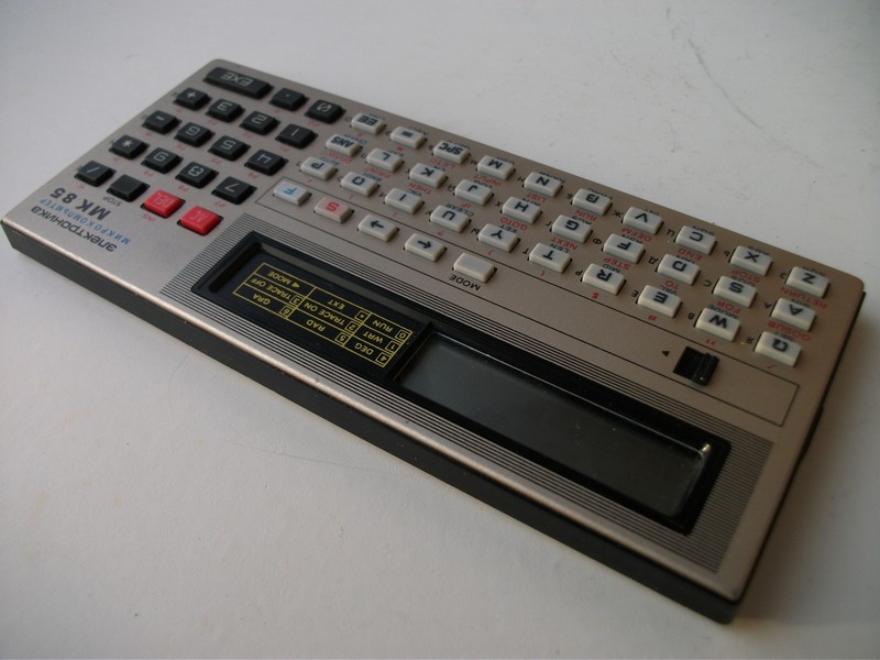 elektronika_mk85_vrch.jpg, 146 kB