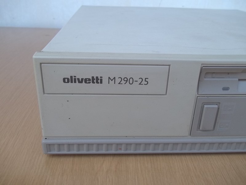 olivetti_m29025_detail.jpg, 117kB