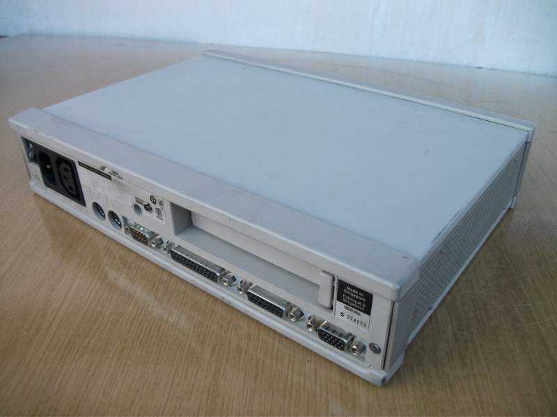 olivetti_pcs11_vrch.jpg, 118kB