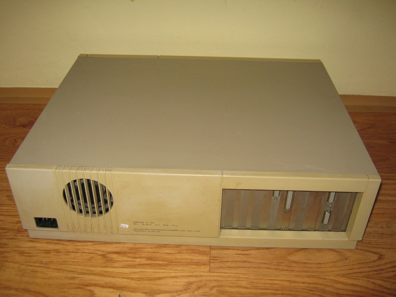 robotron_ec1834_vzad.jpg, 71 kB