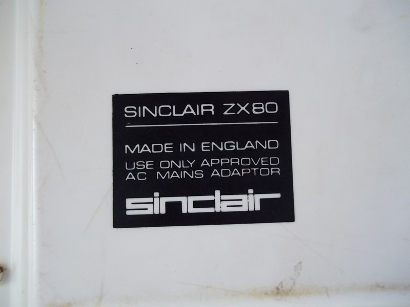 sinclair_zx80_stitek.jpg, 118 kB