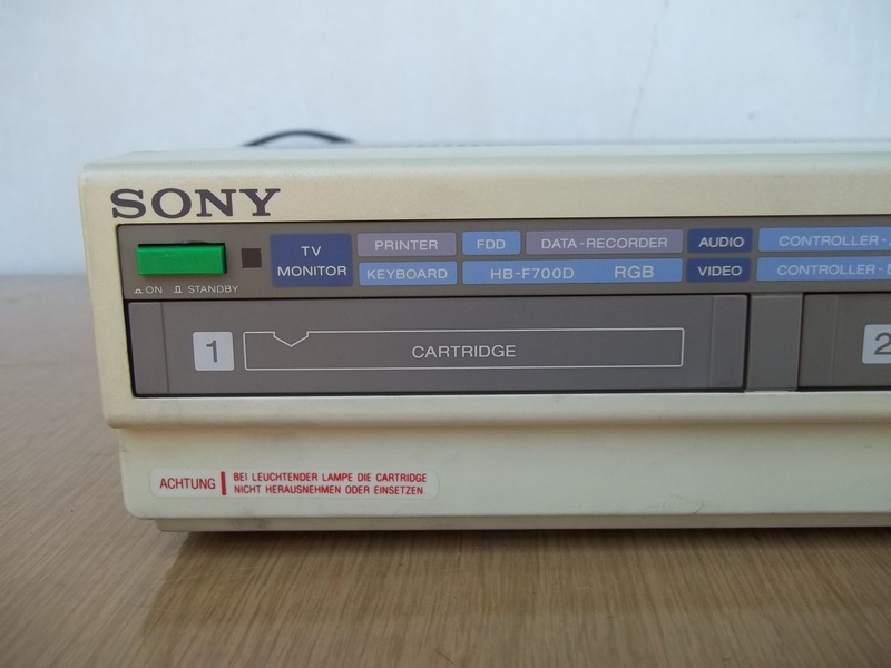 sony_hitbithbf700d_detail.jpg, 181kB