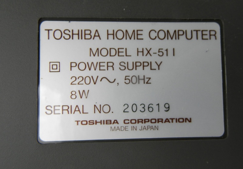 toshiba_hx51_stitek.jpg, 121kB