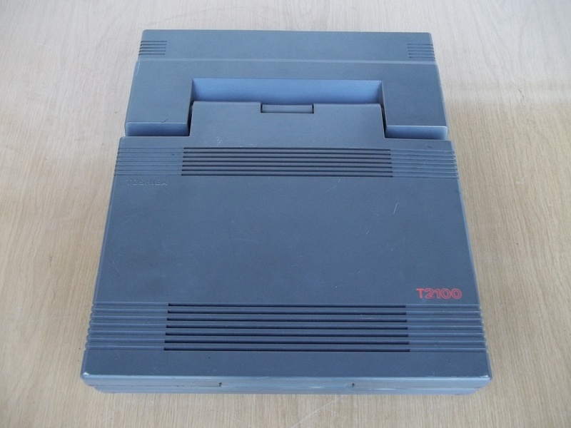 toshiba_t2100_zavpred.jpg, 199kB