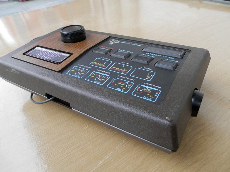 atari_videopinbalmodelc380_vrch.jpg, 126kB