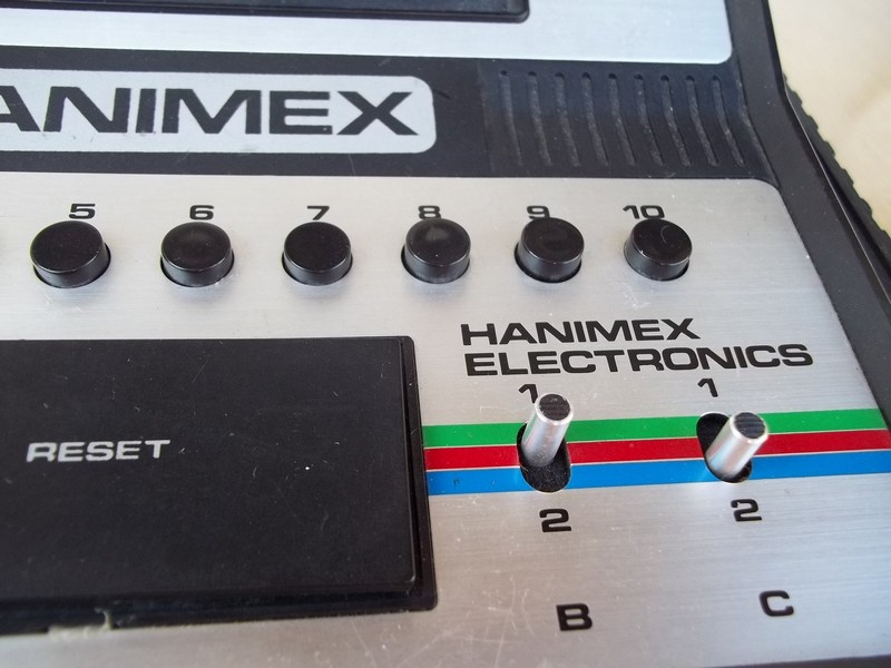 hanimex_tvg3000_detail.jpg, 175 kB