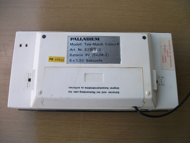 palladium_telematchcolourr_vzad.jpg, 97kB