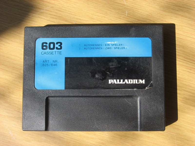 palladium_videocassettengamespielwahlschalter_kartridz_603_pred.jpg, 145 kB