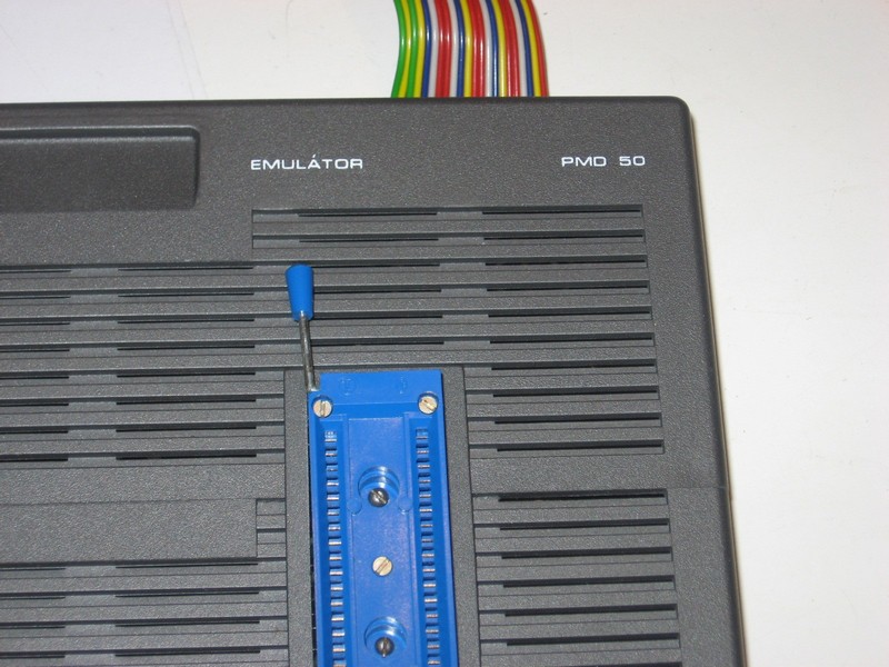 emulator_tesla_pmd50_detail.jpg, 129 kB