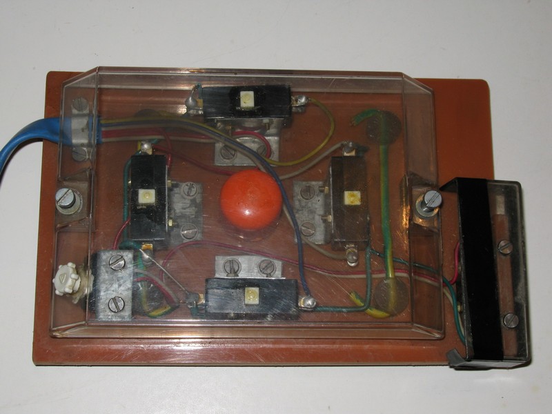 ovladac_joystick_homemade_plexideska_pred.jpg, 98 kB