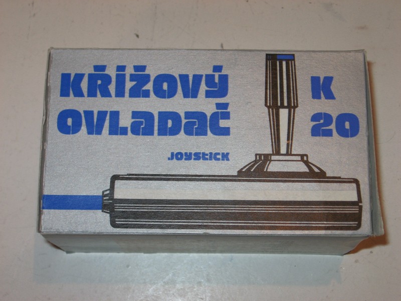 ovladac_joystick_tesla_k20_krabpred.jpg, 106 kB