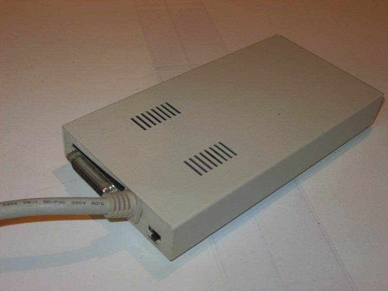 fdd_(amiga)_externi2_vrch.jpg, 57 kB