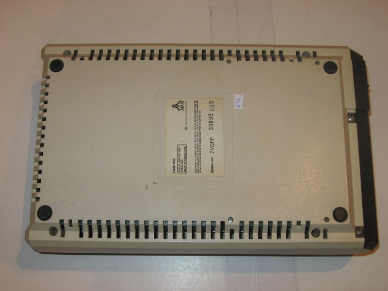 fdd_(atari)_atari_1050_vzad.jpg, 83 kB