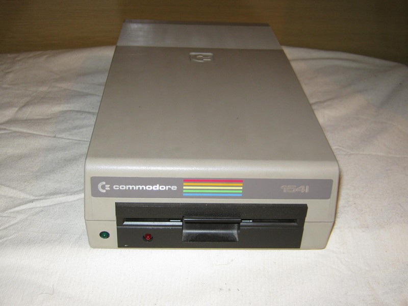 fdd_commodore_1541_pred.jpg, 81 kB